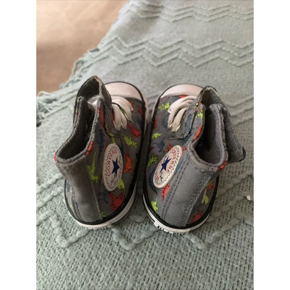 Converse Chuck Taylor All-Star Gray Dinoverse High Top Sneaker Shoes Infant Sz 5